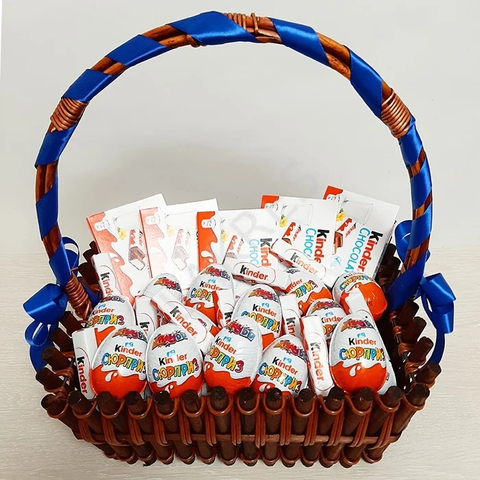 Сладкая корзина в подарок