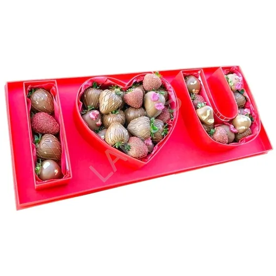 Клубника в шоколаде I LOVE YOU