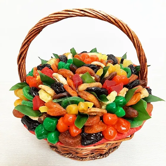 Корзина из сухофруктов "Кураж"