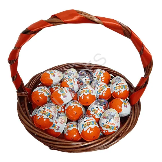 Корзина Kinder Surprise