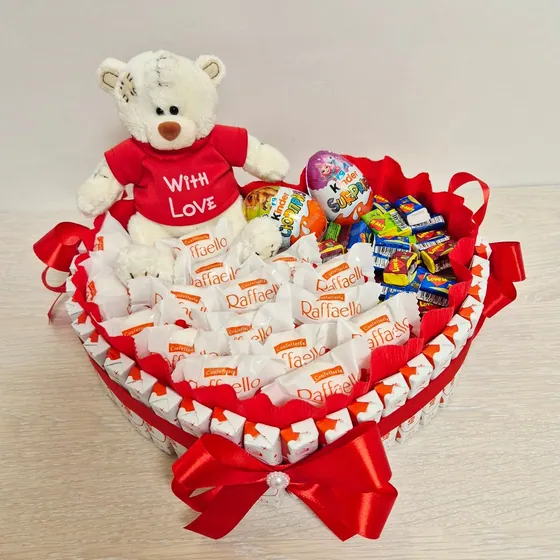 Сердце из киндеров